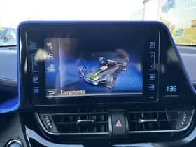 Toyota C-hr thumbnail 44