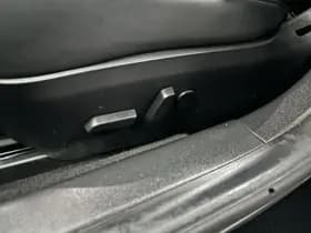 Tesla Model-3 thumbnail 3