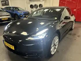 Tesla Model-3 thumbnail 22