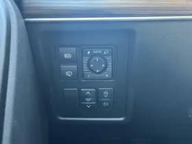 Toyota Land-cruiser thumbnail 51