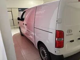 Toyota Proace thumbnail 44