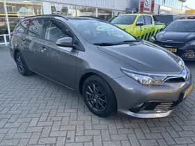 Toyota Auris thumbnail 23