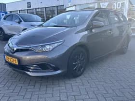 Toyota Auris thumbnail 24