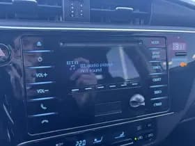 Toyota Auris thumbnail 40