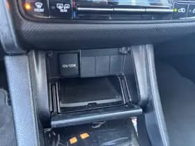 Toyota Auris thumbnail 43