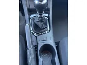 Toyota Auris thumbnail 44