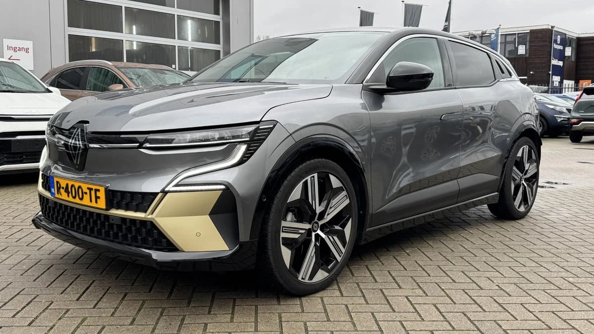 Renault Megane-e-tech — foto 1