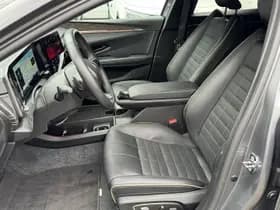 Renault Megane-e-tech thumbnail 14