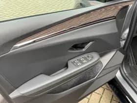 Renault Megane-e-tech thumbnail 16