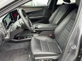 Renault Megane-e-tech thumbnail 55