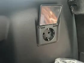 Toyota C-hr thumbnail 21