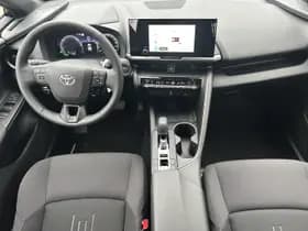 Toyota C-hr thumbnail 7
