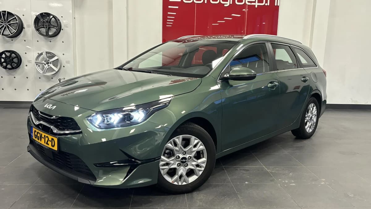 Kia Ceed-sportswagon — foto 1