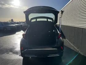 Toyota C-hr thumbnail 11
