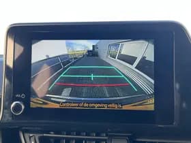 Toyota C-hr thumbnail 16