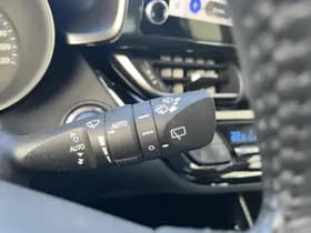 Toyota C-hr thumbnail 27