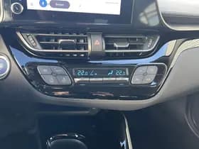 Toyota C-hr thumbnail 82