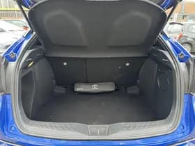 Toyota C-hr thumbnail 24