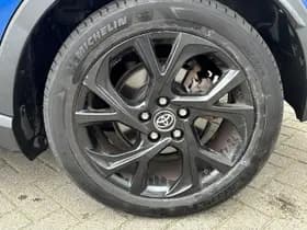 Toyota C-hr thumbnail 31