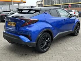 Toyota C-hr thumbnail 33