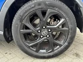 Toyota C-hr thumbnail 65
