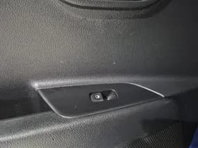 Kia Stonic thumbnail 33