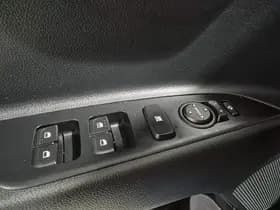 Kia Stonic thumbnail 63