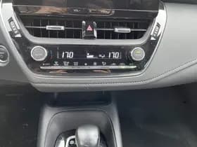 Toyota Corolla thumbnail 39