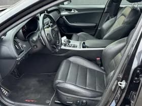 Kia Stinger thumbnail 13