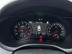 Kia Stinger thumbnail 16