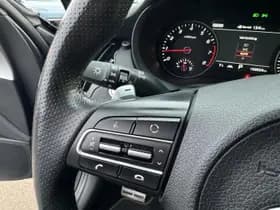 Kia Stinger thumbnail 17