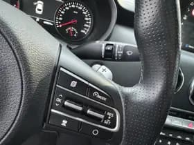 Kia Stinger thumbnail 18