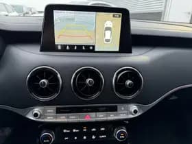 Kia Stinger thumbnail 22