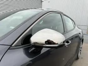 Kia Stinger thumbnail 40