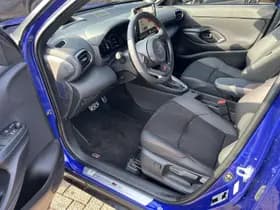 Toyota Yaris-cross thumbnail 7