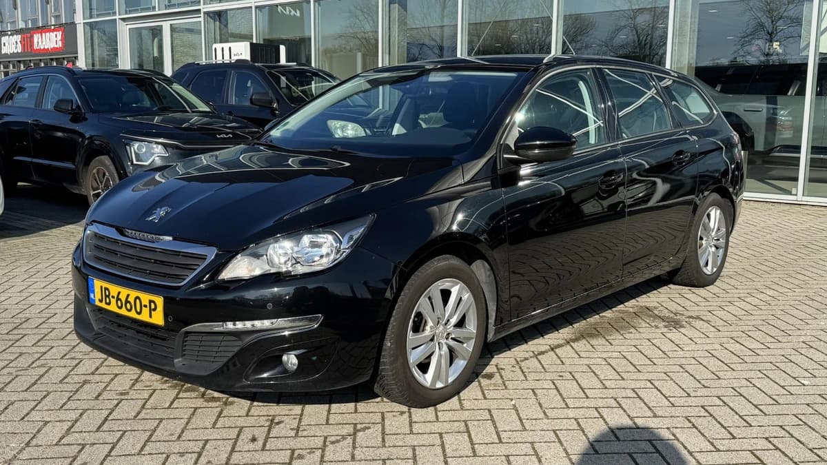 Peugeot 308 — foto 1