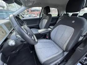 Hyundai Ioniq-5 thumbnail 41