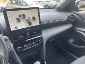 Toyota Yaris-cross thumbnail 17