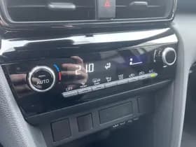 Toyota Yaris-cross thumbnail 21