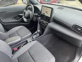 Toyota Yaris-cross thumbnail 36