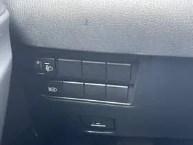 Toyota Yaris-cross thumbnail 37