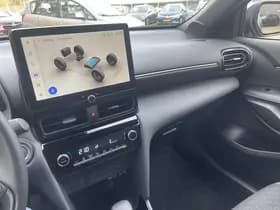 Toyota Yaris-cross thumbnail 44