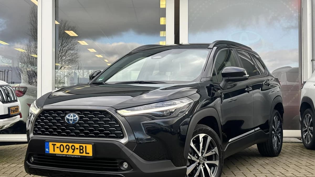 Toyota Corolla-cross — foto 1