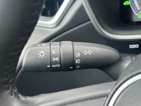 Toyota Corolla-cross thumbnail 20