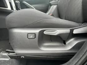 Toyota Corolla-cross thumbnail 26