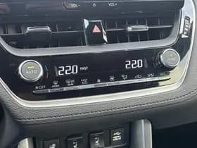 Toyota Corolla-cross thumbnail 37