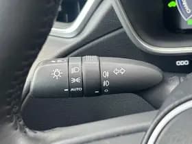 Toyota Corolla-cross thumbnail 53