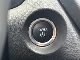 Toyota Corolla-cross thumbnail 63