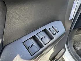 Toyota Rav4 thumbnail 37