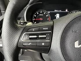 Kia Stinger thumbnail 11